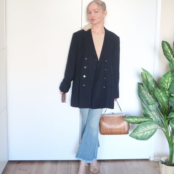 Oleg Cassini Jackets & Blazers - Oleg Cassini 100% Wool Navy Blue Pinstriped Double-breasted Blazer / Jacket